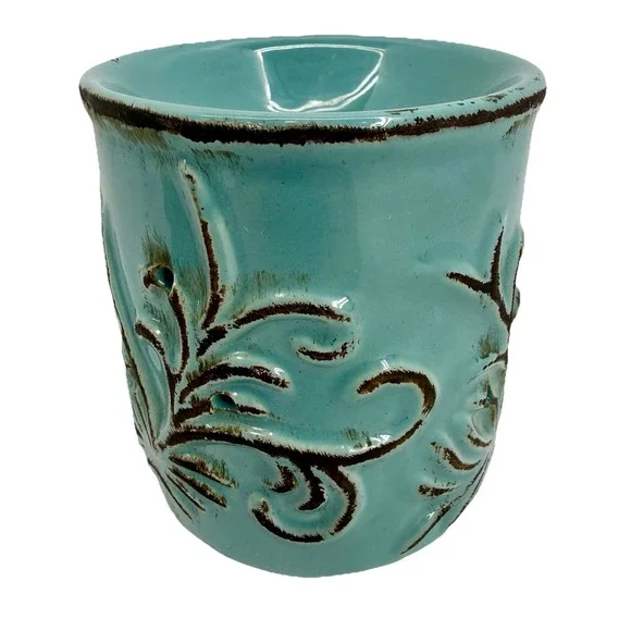 Scentsy Teal Ceramic Wax Warmer Plug In Embossed Leaf‎ Night Light EUC