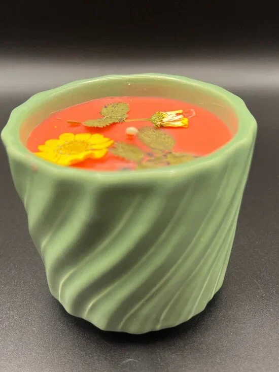 Pressed Botanical Ceramic Candle Coral Garden