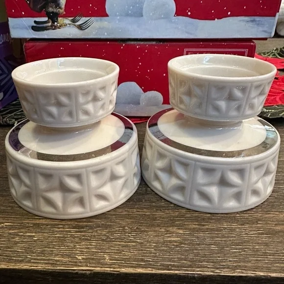 2 LENOX Porcelain Candle Holders Echo Collection Platinum USA Taper Votive