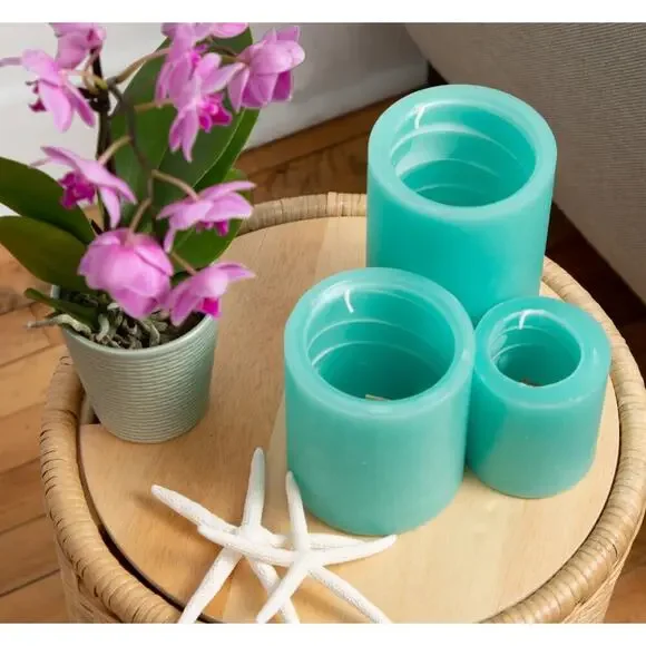 Spiral Light Candle Sea Glass 4 X 4 Round 30hr Burn -Brand New Medium