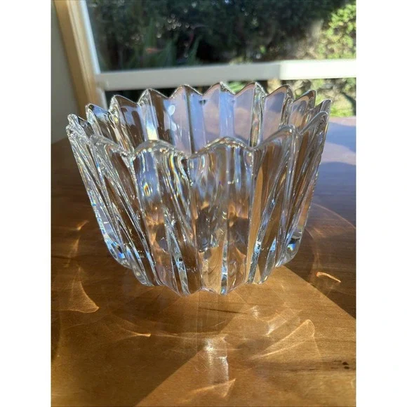 Signed Orrefors Crystal‎ Bowl 7.5