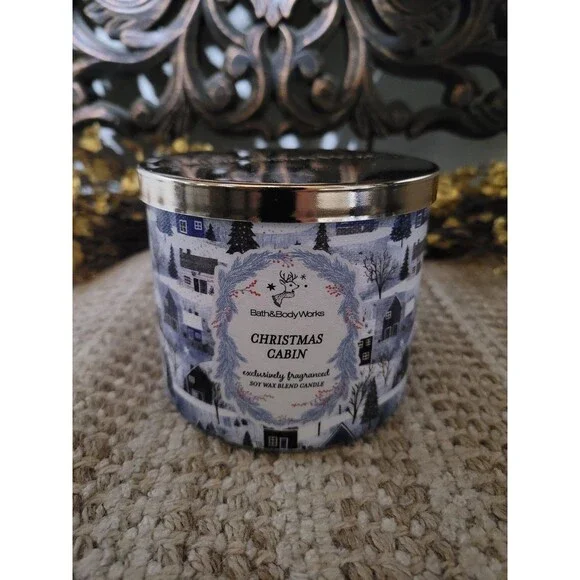 Christmas Cabin - Bath and Body Works 3-wick Candle