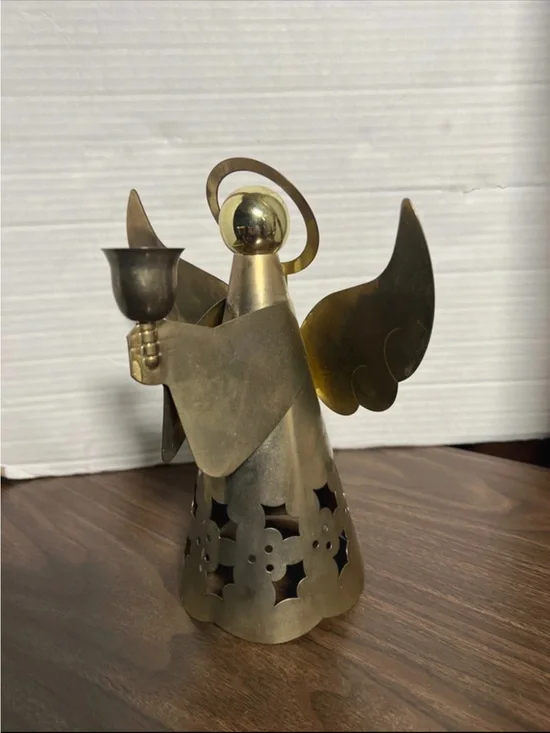 Source Unknown Brass Angel Candle Holder - Gold Tone