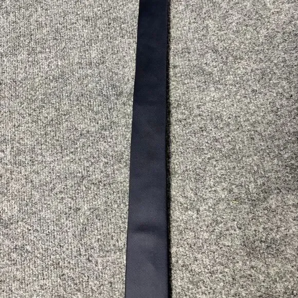 Guess Men's Navy Tie