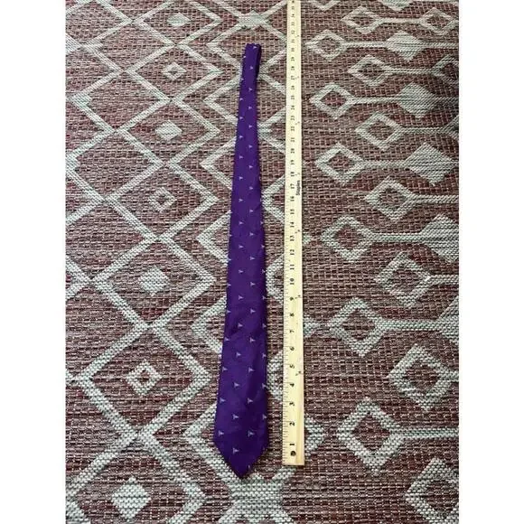 Vintage Brooks Brothers Flag Deep Purple 100 Percent Silk Tie