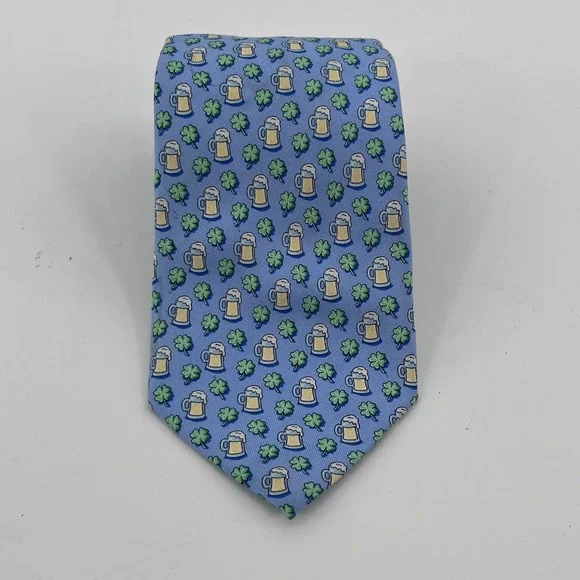 Vineyard Vines Mens Silk Tie Blue Beer Mugs Shamrocks St Patricks Day USA Made