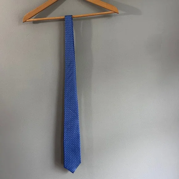 Gianfranco Ruffini Mens Blue Geometric Striped 100% Silk Necktie WFL2831