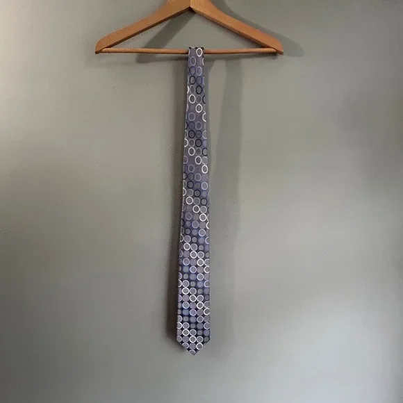 Michael Kors Mens Silk Tie Blue Purple Grey Geometric Circles Pattern RN 121146