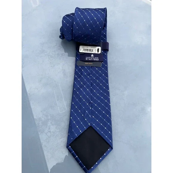 Stafford Tailored Culture Necktie Neck Tie 100% Silk Blue White Dots Design NWT