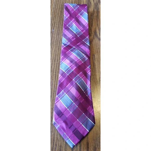 Arrow Red and Blue Square Geometric Pattern Silk Men's Necktie Tie
