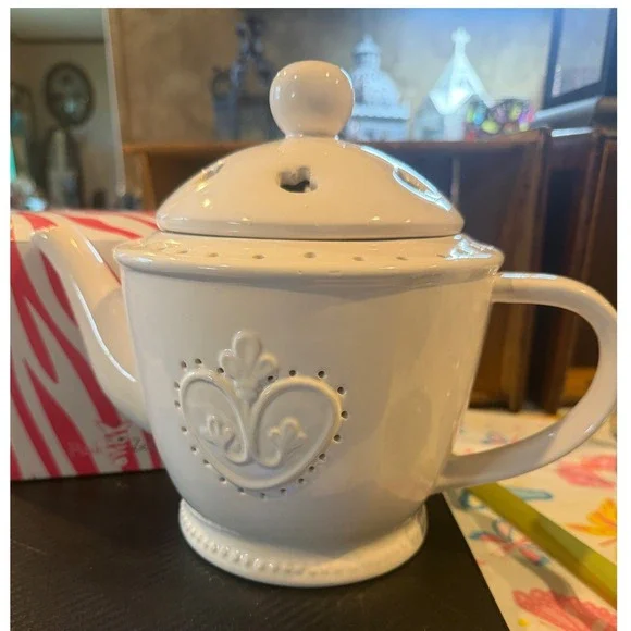 Pink Zebra White Ceramic Teapot Simmer Pot Wax Warmer Embossed Heart