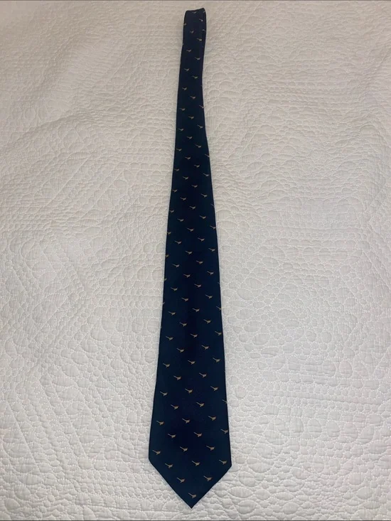 Beau Brummell Classic Navy Men's Tie with Subtle Bird Pattern