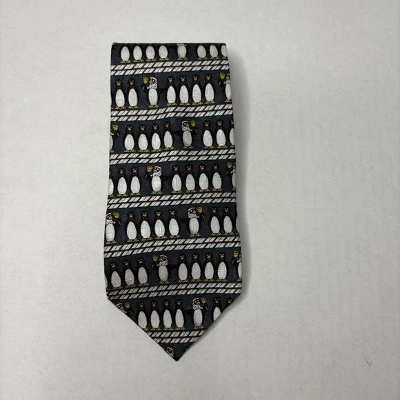 Amherst and Brock 100%‎ Silk Christmas Penguin Santa Neck Tie Vintage Xmas Bell