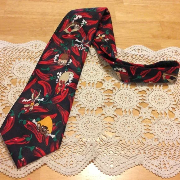 Looney Tunes Mania 1996 vintage necktie - Wiley Coyote, Pepe