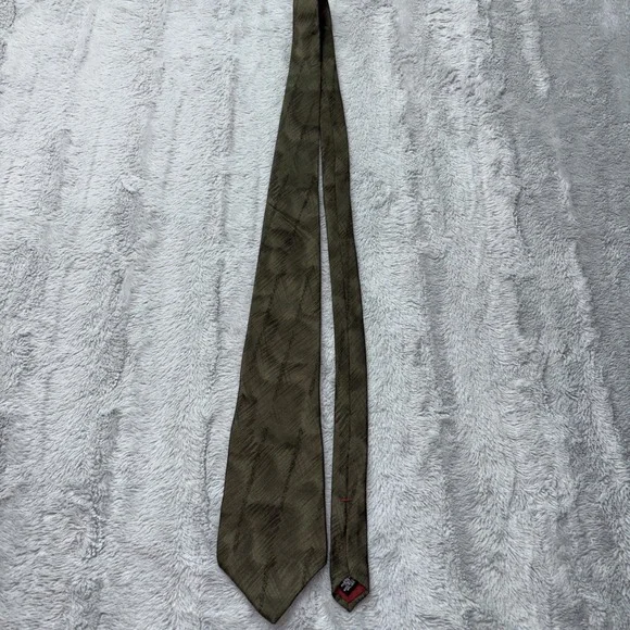 Vtg Arrow Men's Necktie Tie Silk Olive‎ Green Made in USA 60in