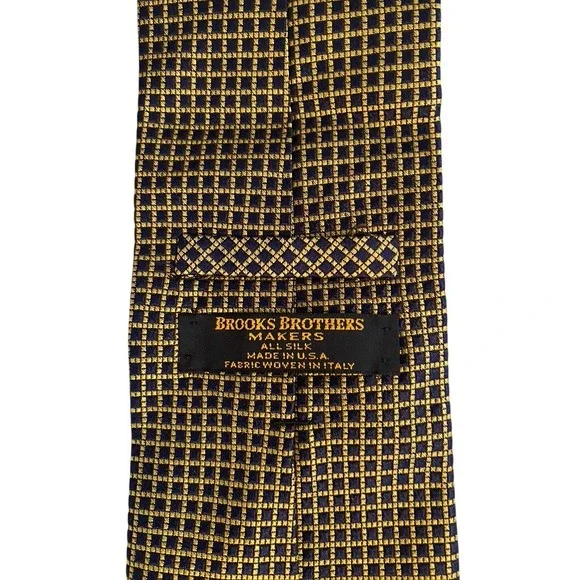 Brooks Brothers Maker Navy Gold Geometric Grid Silk Tie Made in USA Italy Fabric