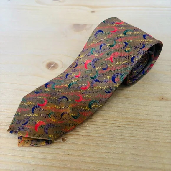 Giorgio Armani Mens Designer Vintage Gold Brown Crescent Moon Abstract‎ Tie Silk