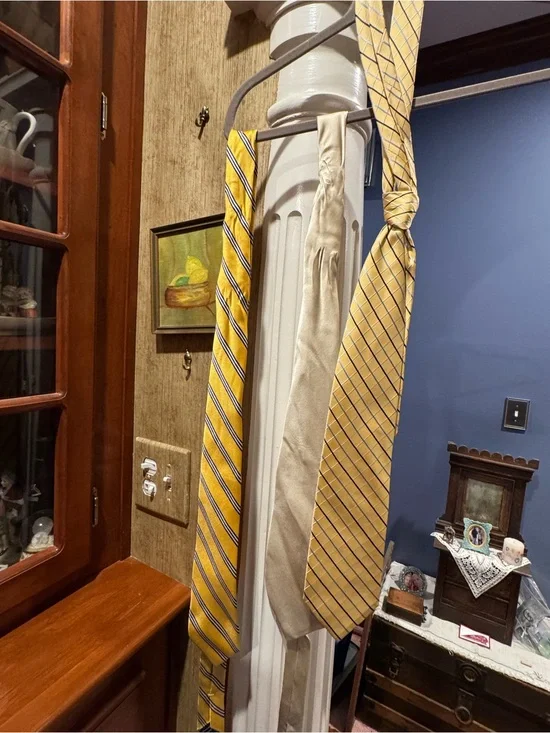 3 Men’s Ties Yellow Striped and Satiny Beige