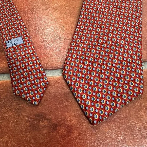 Christian Dior Red Geometric 100% Silk Handmade Mens Necktie