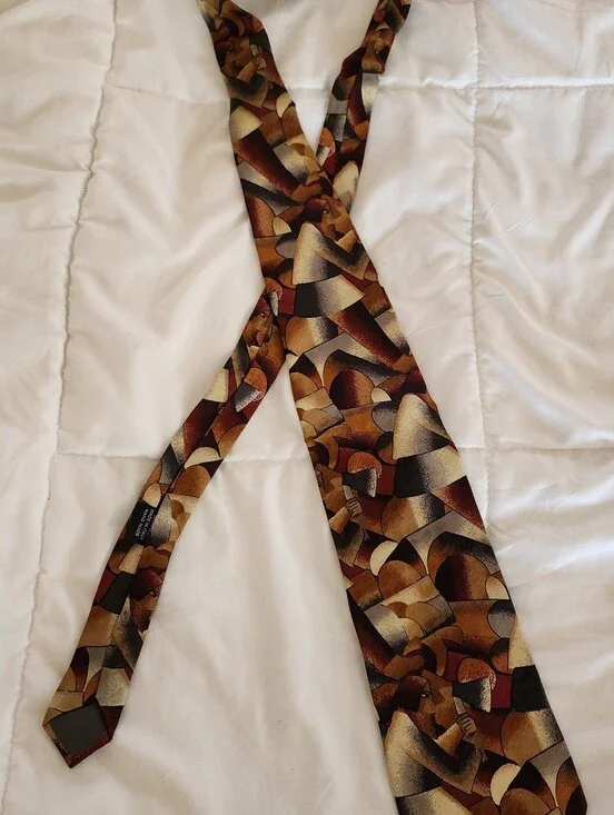The Museum Company Italian Silk Tie in Burgundy & Gold Geometric