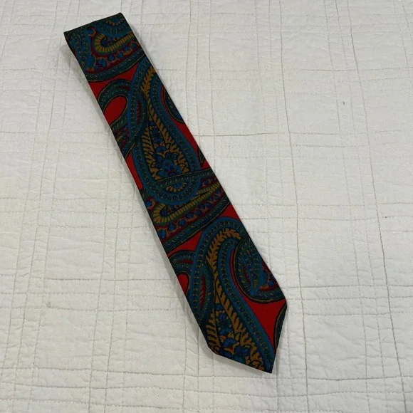Paul Stuart Red Blue Gold Paisley Tie Made in England Mens Classic Wide 3.5