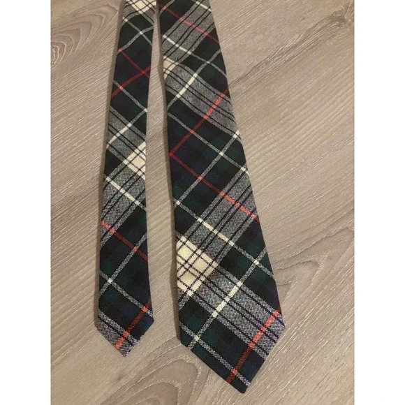 Mackenzie‎ Tartan Plaid Wool Tie Made in Scotland Navy Green Red Men's Necktie