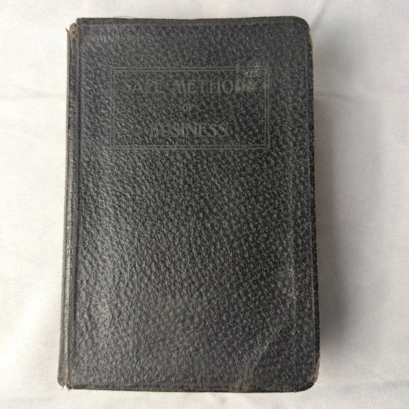 1922 J.L. Nichols The Business Guide Safe Methods of Business Book Black Leather
