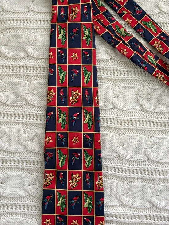 Tropical / Parrot Print Silk Tie/ Made in Italy 🇮🇹