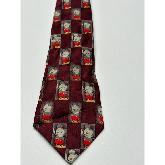 Mickey Unlimited Mens Vintage Mickey Mouse Checkered‎ Necktie Burgundy