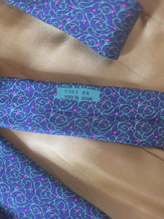 Hermes Blue and Pink Silk Tie with Teal Scroll Pattern