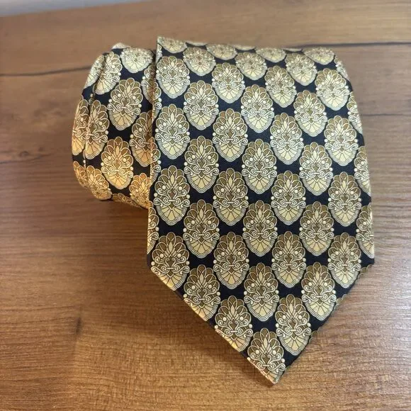 VTG Peter Thomas by Superba Men's Necktie Black Gold Medallion Italian Silk USA