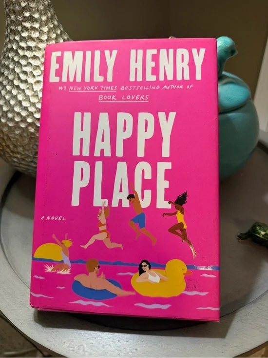 Happy Place by Emily Henry - Hardcover