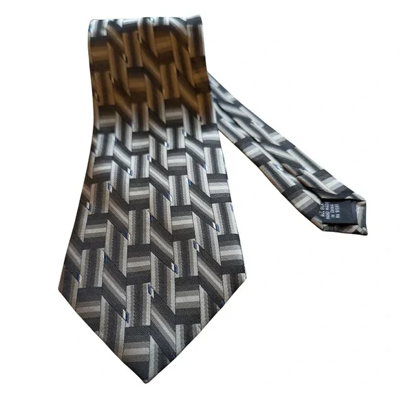 J.Ferrar Silk Necktie Grey Silver Geometric Woven Pattern Hand Made 57.75