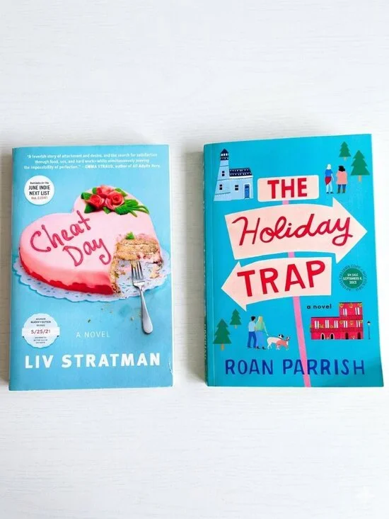 ROMANCE Paperback Novel Books Summer Bundle by Stratman and Parrish EUC