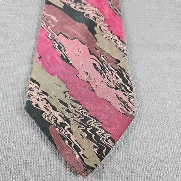 xAndrini Vintage Handmade Silk Tie Abstract Brushstroke Pink‎ Grey Italy USA