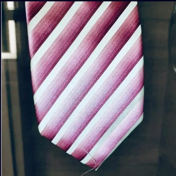 XMI for Nordstrom Men’s 100% Silk Tie | Pink & Burgundy Diagonal Stripe