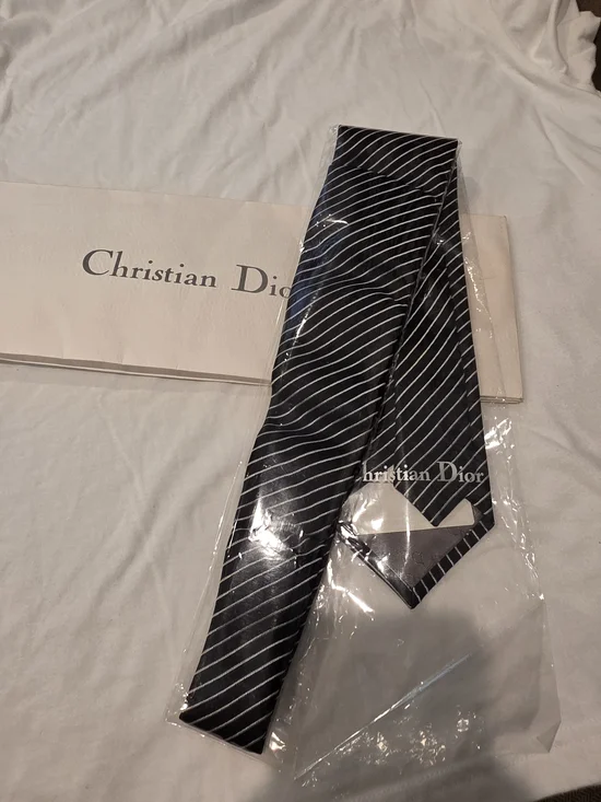 Dior Men’s Black And White Striped Silk Tie