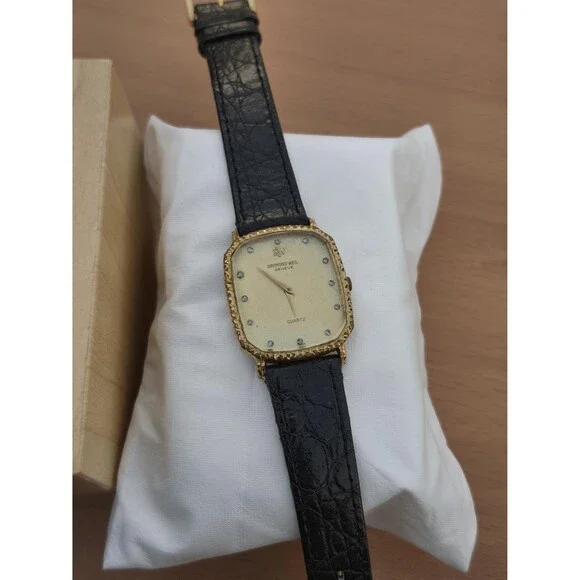 VTG Raymond Weil Geneve Champagne Watch 18K Gold Electroplated 9528 Rhinestone