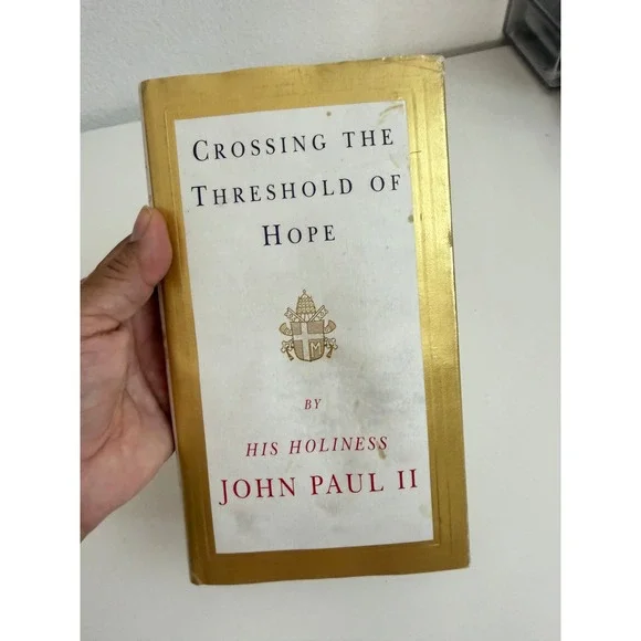 Crossing the Threshold of Hope John Paul II Hardcover Religious Book 0224040154