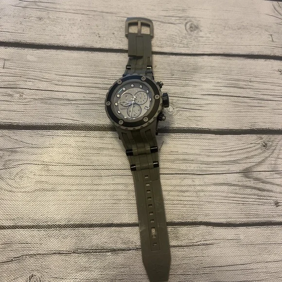 Invicta Reserve Subaqua 17218 Rattrapante 500M Water Resistant Men's Watch READ