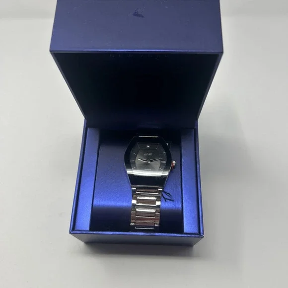 NIB Jones New York Diamond Men's Watch Silver Tone Black Face
