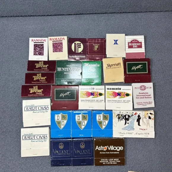 Lot of 26‎ Vintage Hotel Matchbooks Collectible Advertising Ephemera USA