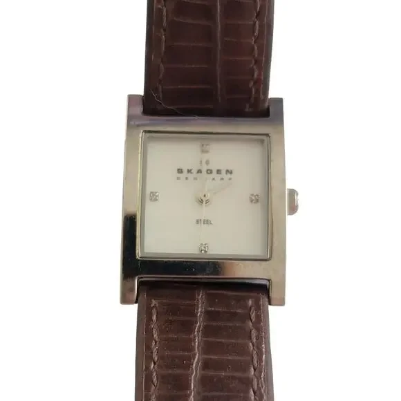 Skagen Womens Watch 22mm White Dial Silver Case Brown Leather Quartz 528SSLD8