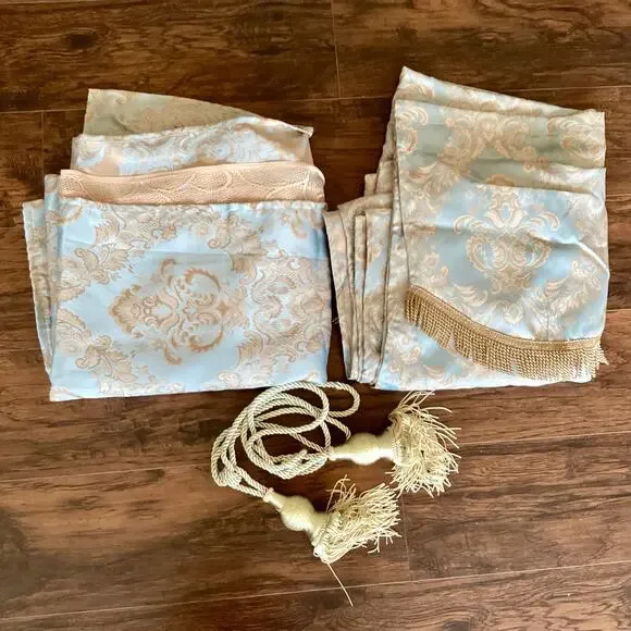 Vintage 70s Drape Curtains w/ Tiebacks