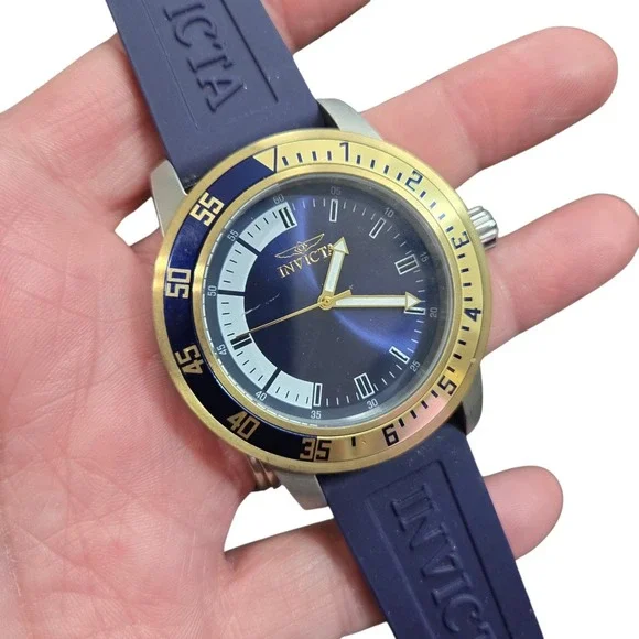 Invicta Specialty Men's Watch 12847 Blue Dial Stainless & Silicon SEE VIDEO