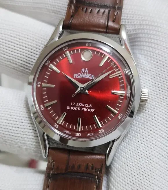 Vintage 1982 Roamer Manual Mens Silver Watch W/Leather Strap & Red accents