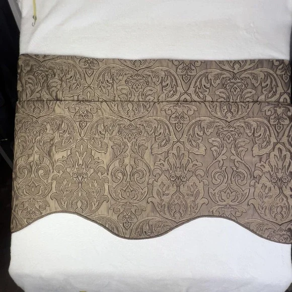 Chris‎ Madden Scalloped Valance Beige Floral Textured Curtain Made To Measure