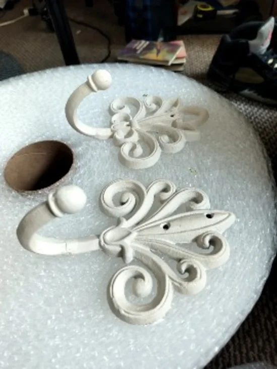 Decorative Cream Wall Hooks - Elegant Scroll Design With Screws New