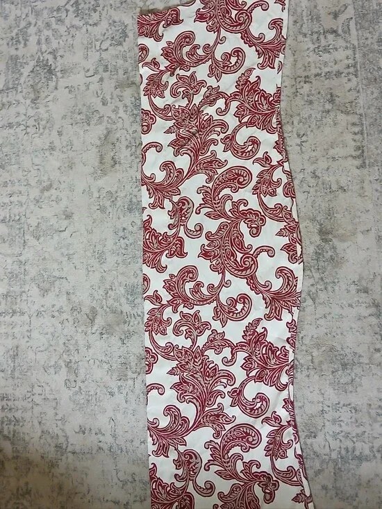 Elegant Burgundy Paisley Window Valances (Set of 2)