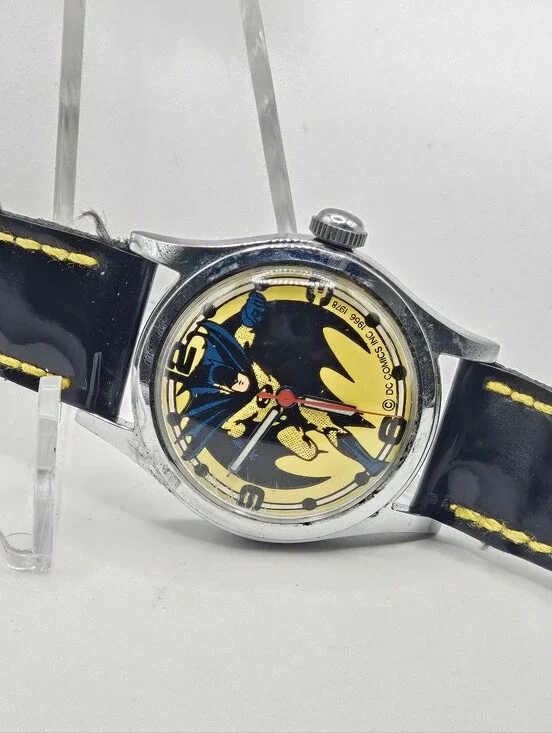 1978 Batman DC Comics Manually Wound Wristwatch Running